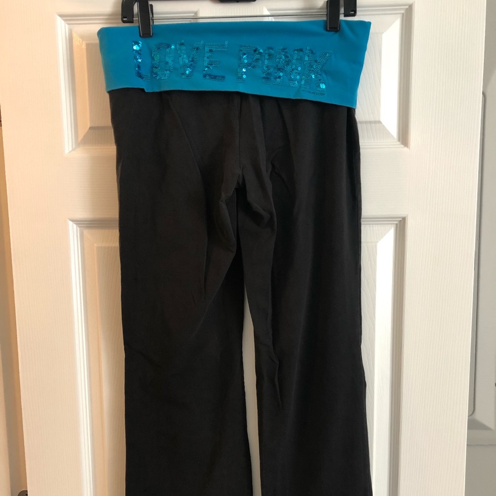 VS PINK yoga pants
